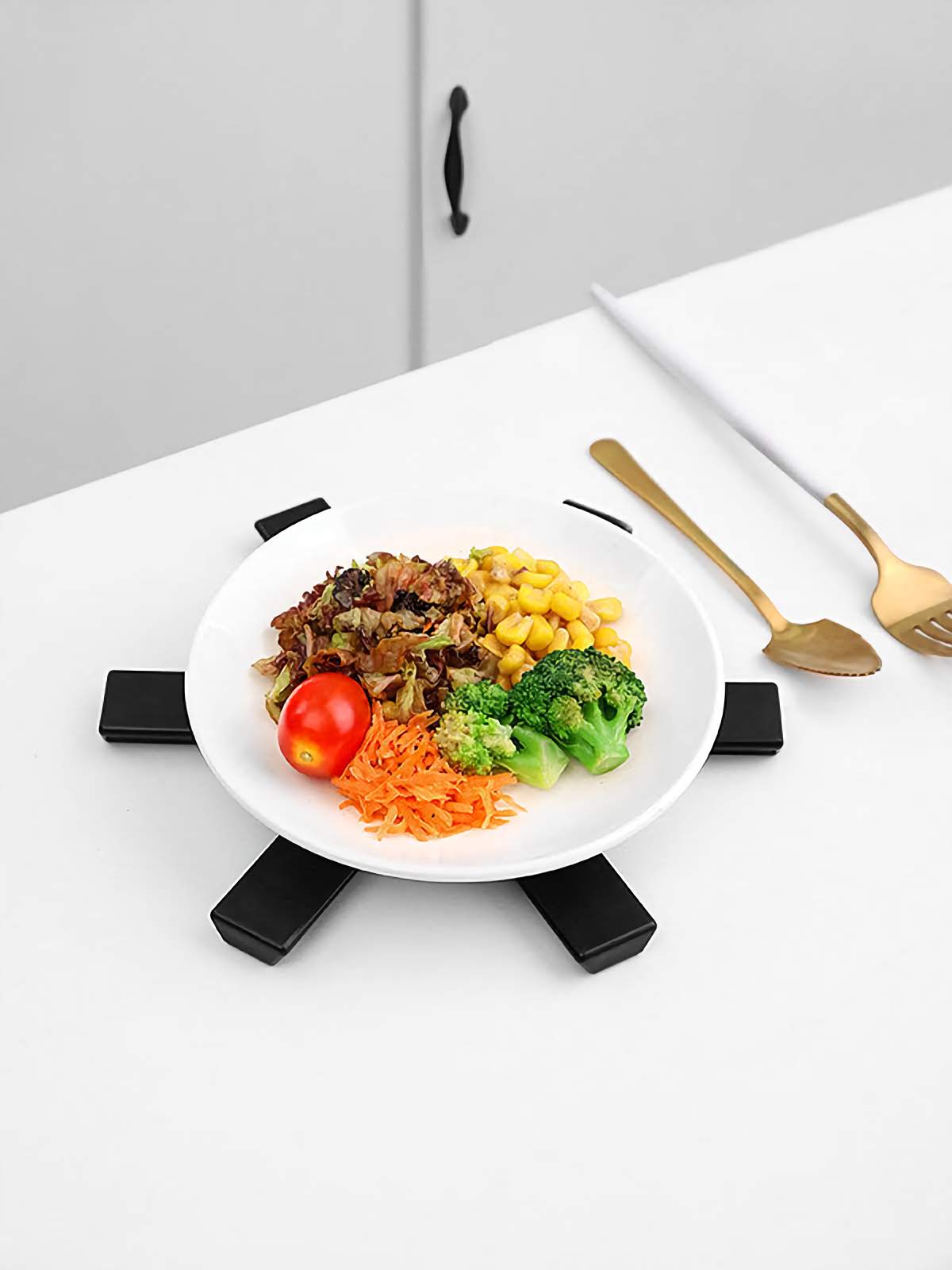 SmartFold Heat-Resistant Pan Mat: Durable, Insulated, and Anti-Slip Pot Placemat for Kitchen Use